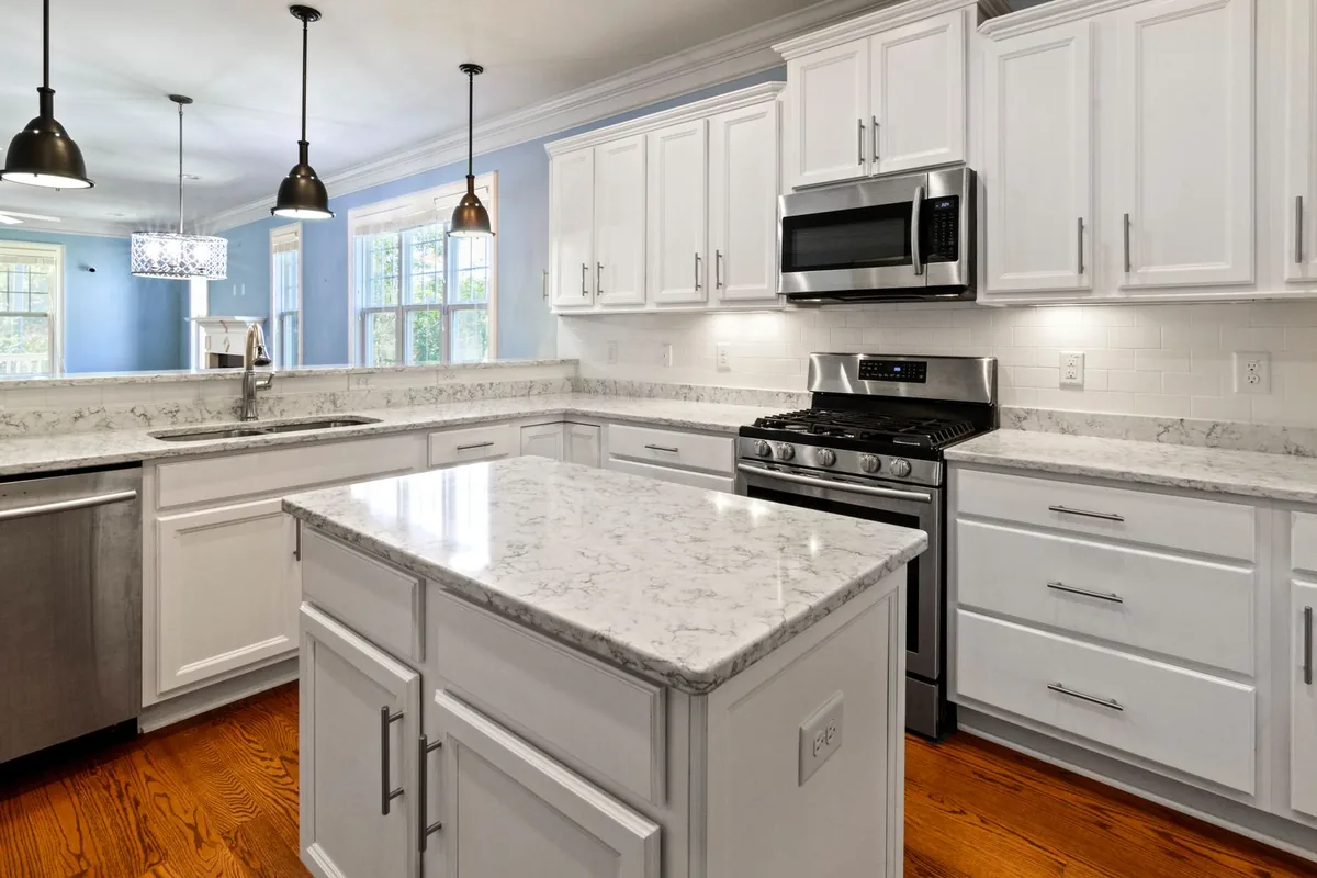 Filth & Squalor Cleanup in Oconomowoc, WI